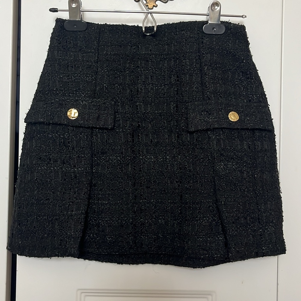Textured Black Skirt